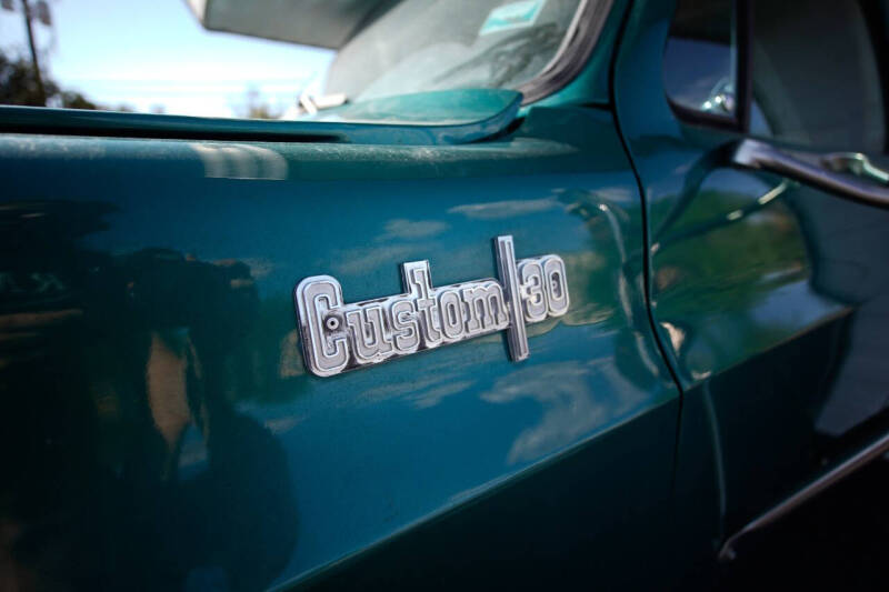 1973 Chevrolet C30 Camper Special