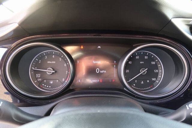 2022 Buick Encore GX Select