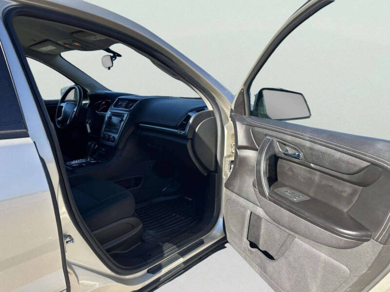 2013 GMC Acadia SLE-1