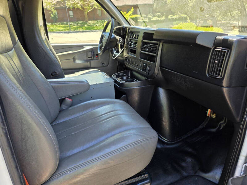 2013 Chevrolet Express 2500
