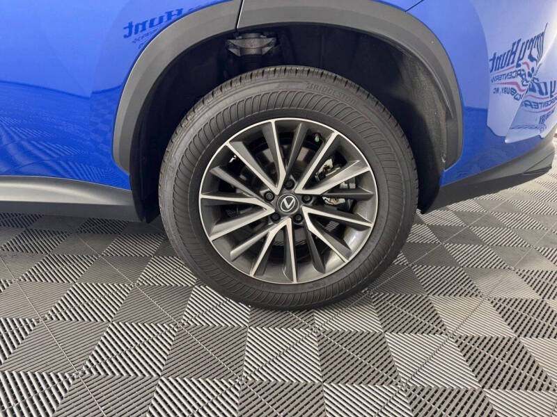 2025 Lexus NX 250 Premium
