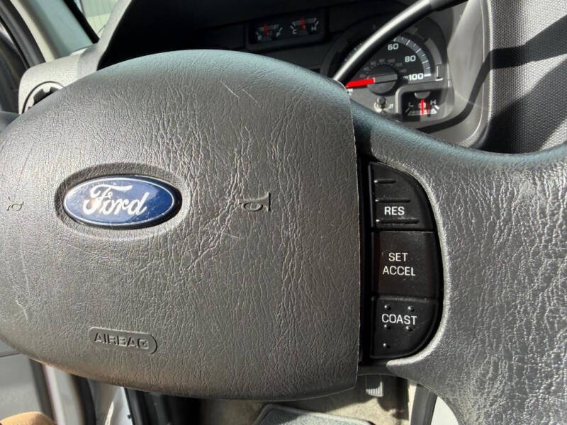 2014 Ford E-Series E-250