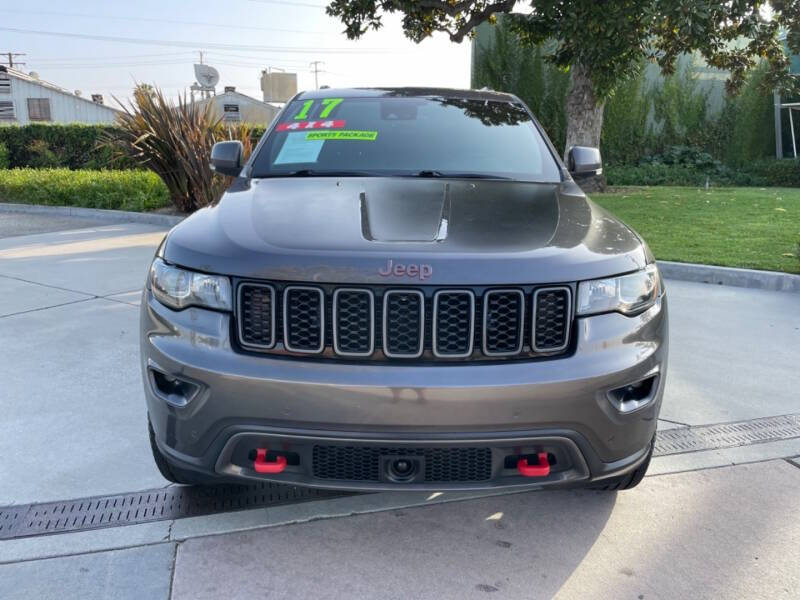 2017 Jeep Grand Cherokee for sale at Got Cars in Downey, CA