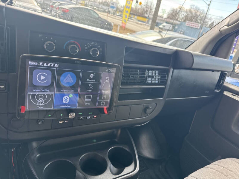 2013 Chevrolet Express LT 2500