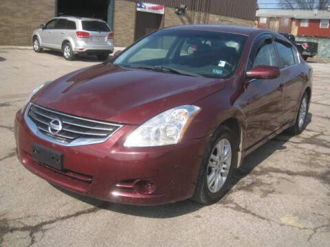 2010 Nissan Altima for sale at ELITE AUTOMOTIVE in Euclid OH