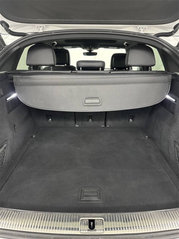 2022 Audi SQ5 Sportback 3.0T quattro Premium Plus