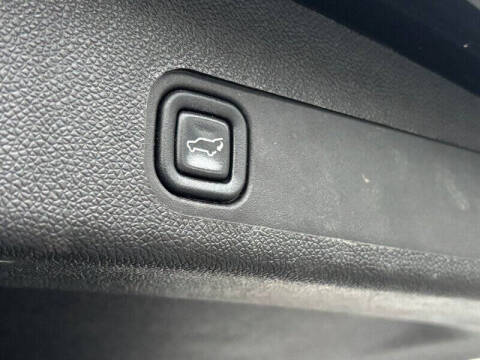 2013 Cadillac Escalade Premium