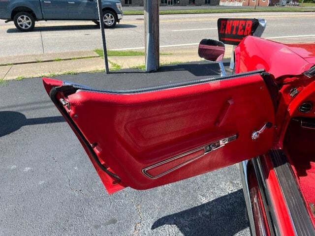 1971 Chevrolet Corvette 26