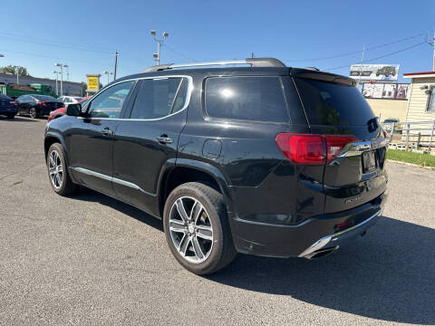 2019 GMC Acadia Denali
