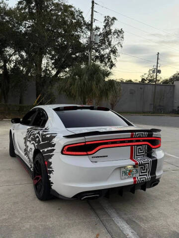 2016 Dodge Charger SE