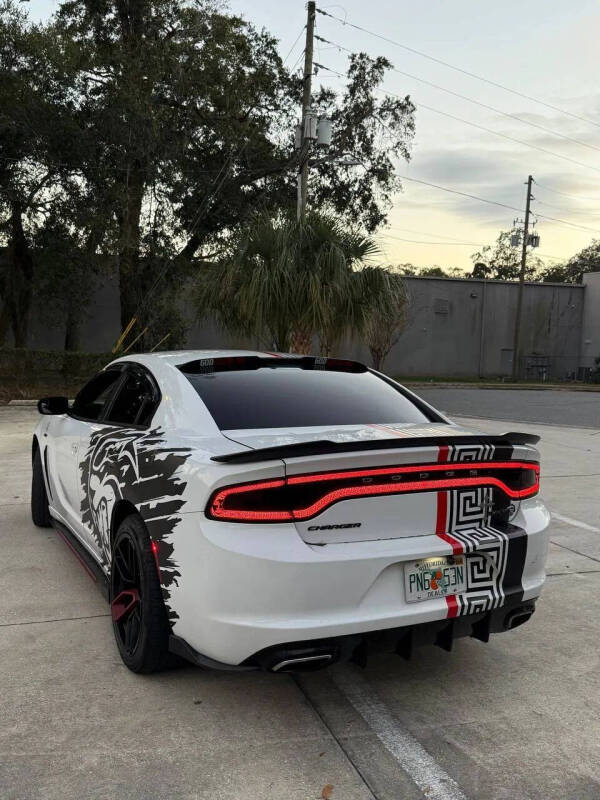 2016 Dodge Charger SE