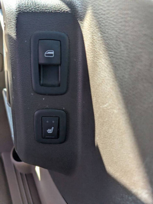 2015 Chrysler Town and Country Touring-L