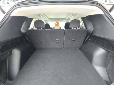 2021 Ford Escape Hybrid SE