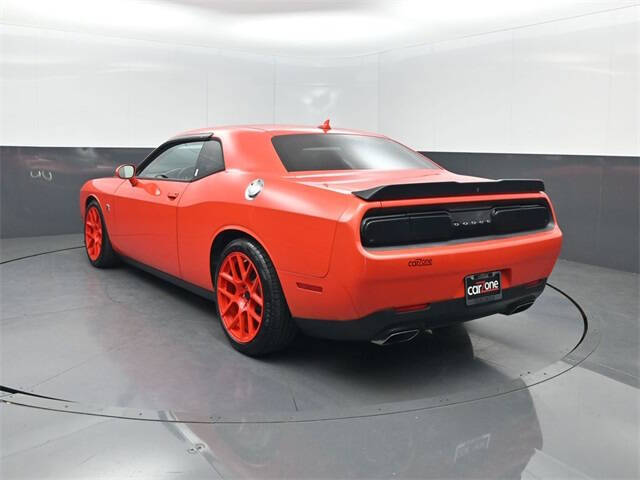 2016 Dodge Challenger R/T Scat Pack