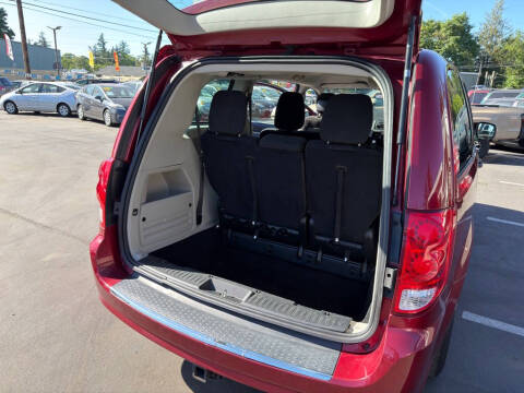 2015 Dodge Grand Caravan American Value Package