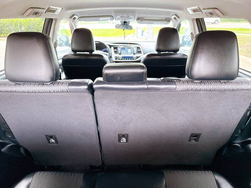 2018 Toyota Highlander LE Plus