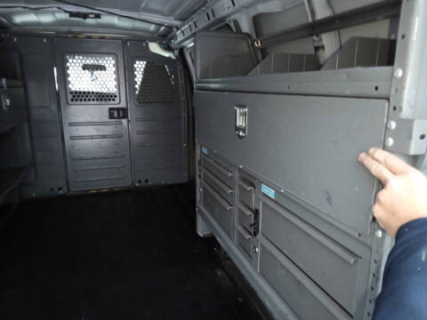 2017 GMC Savana 2500