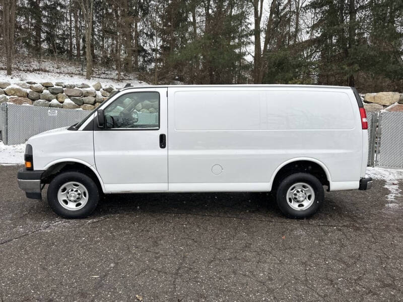 2021 Chevrolet Express 2500