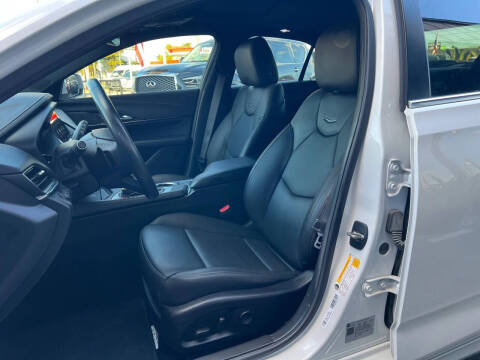 2023 Cadillac CT4 Premium Luxury