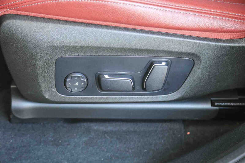 2024 BMW X4 xDrive30i