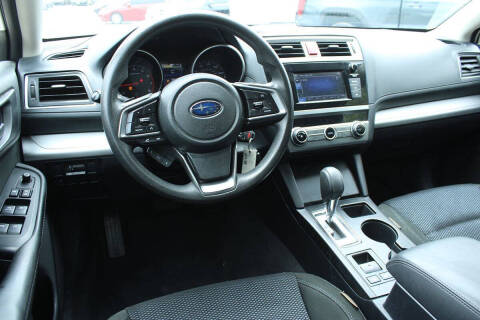 2018 Subaru Outback 2.5i
