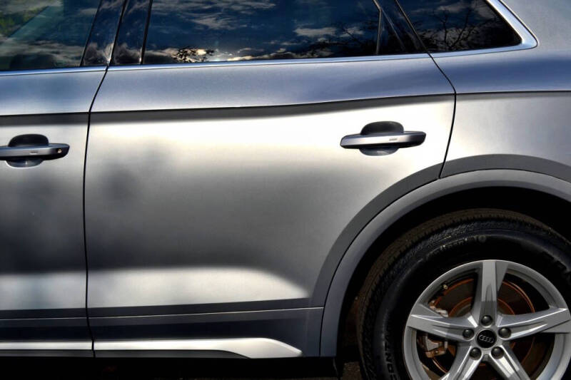 2023 Audi Q5 quattro Premium 40 TFSI