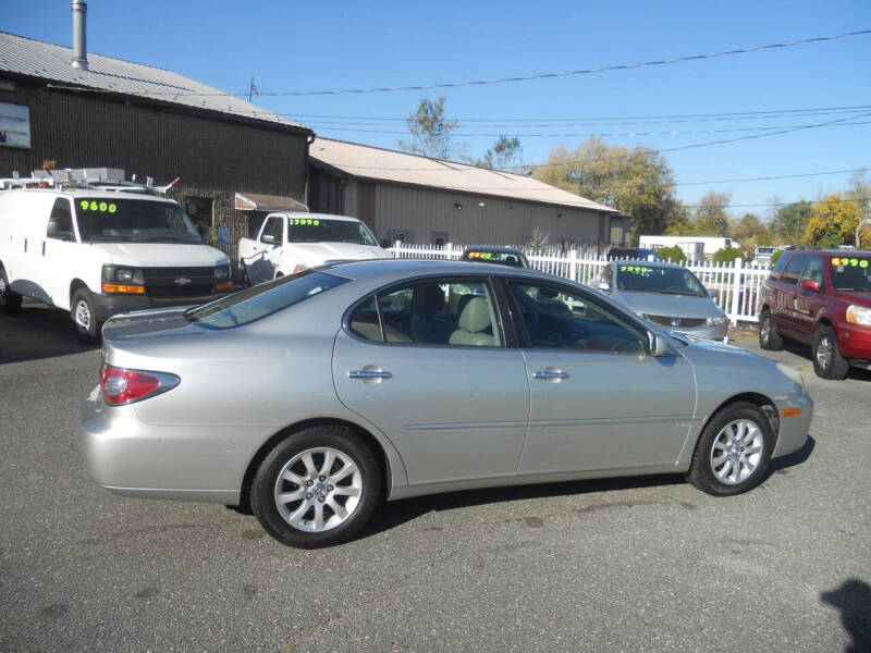 2004 Lexus ES 330 photo 4