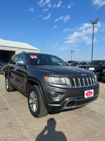 2015 Jeep Grand Cherokee for sale at UNITED AUTO INC in South Sioux City NE