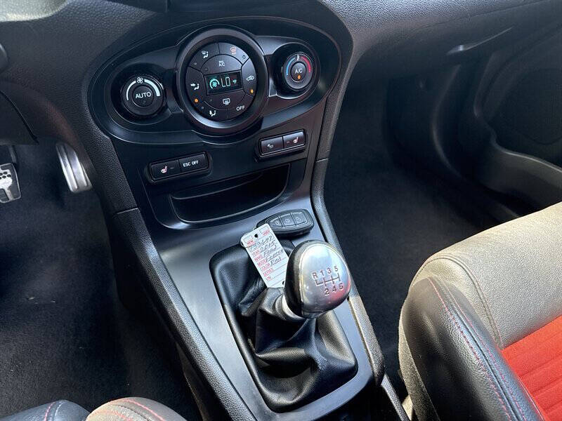 2015 Ford Fiesta ST