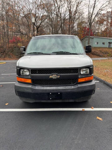 2017 Chevrolet Express 2500
