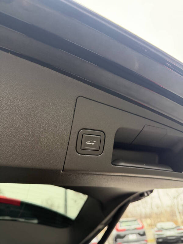 2017 Cadillac XT5 Platinum