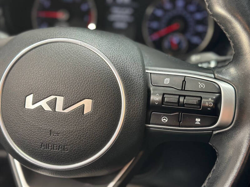 2022 Kia K5