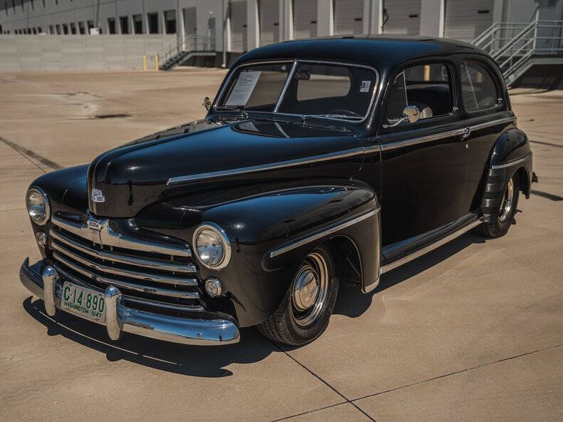 1947 Ford Super Deluxe