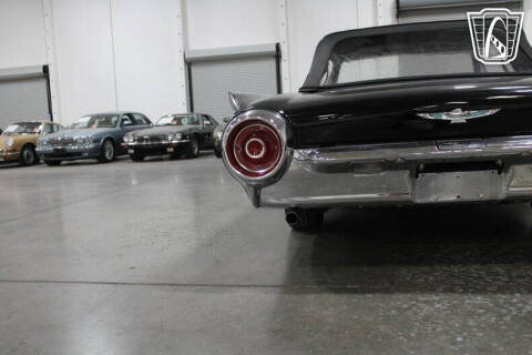 1962 Ford Thunderbird