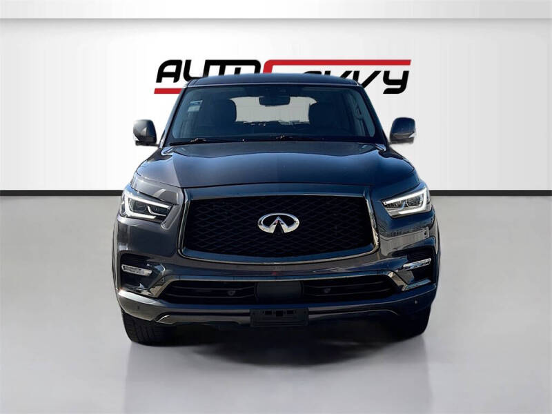 2022 Infiniti QX80 Luxe