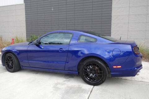 2014 Ford Mustang V6