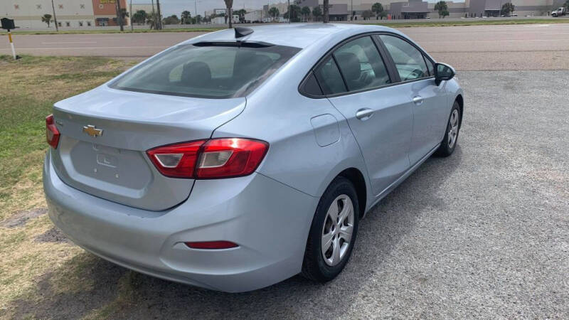 2018 Chevrolet Cruze LS Auto