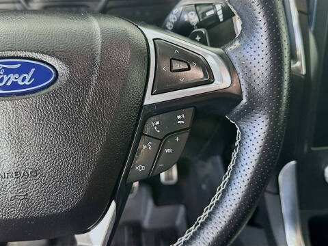 2022 Ford Edge ST