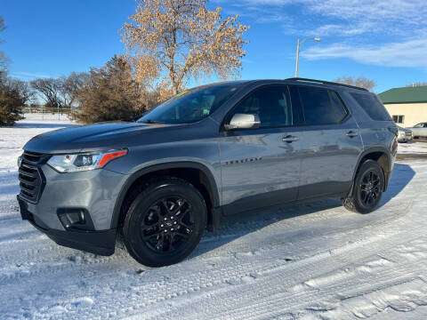 2021 Chevrolet Traverse for sale at BISMAN AUTOWORX INC in Bismarck ND