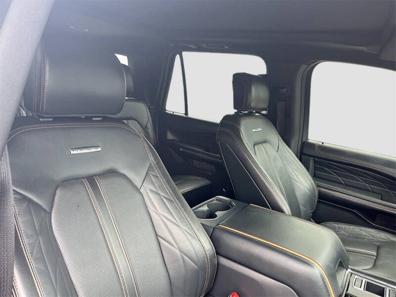 2023 Ford Expedition MAX Platinum