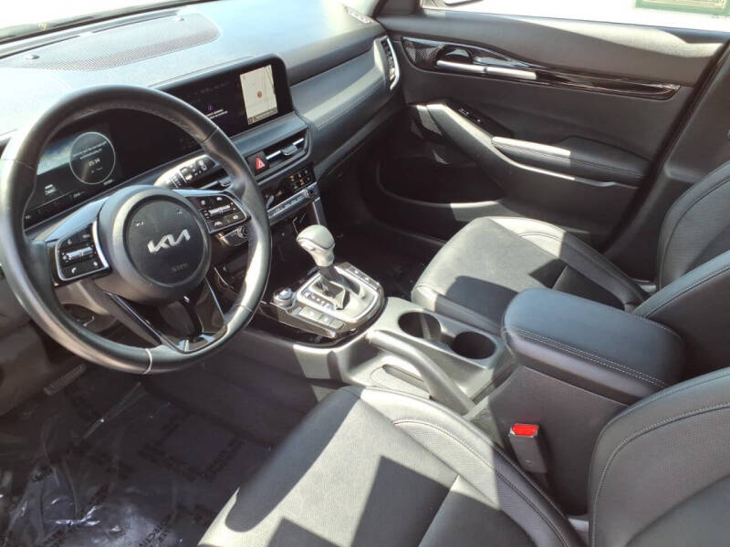 2024 Kia Seltos EX