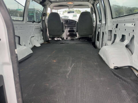 2006 Ford E-Series E-350 SD