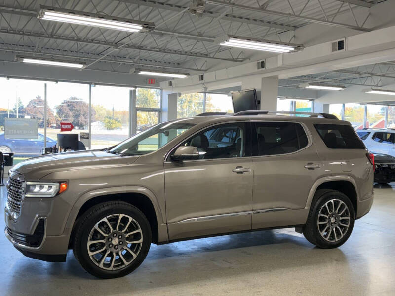 2022 GMC Acadia Denali