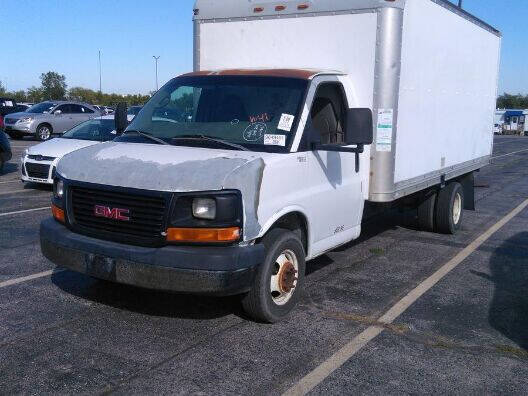 2004 GMC Savana for sale at Quick Stop Motors in Kansas City MO