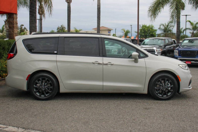 2021 Chrysler Pacifica Touring