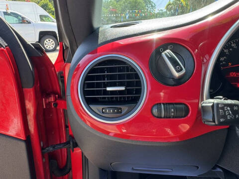 2012 Volkswagen Beetle