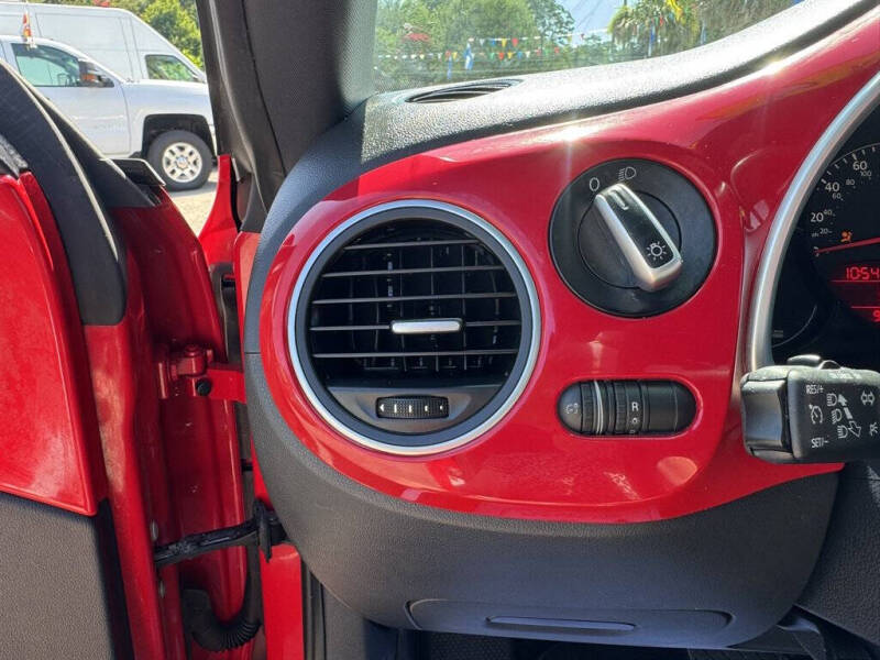 2012 Volkswagen Beetle