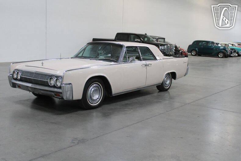 1963 Lincoln Continental