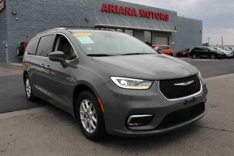 2021 Chrysler Pacifica Touring L
