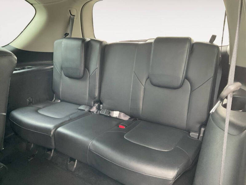 2022 Nissan Armada SL